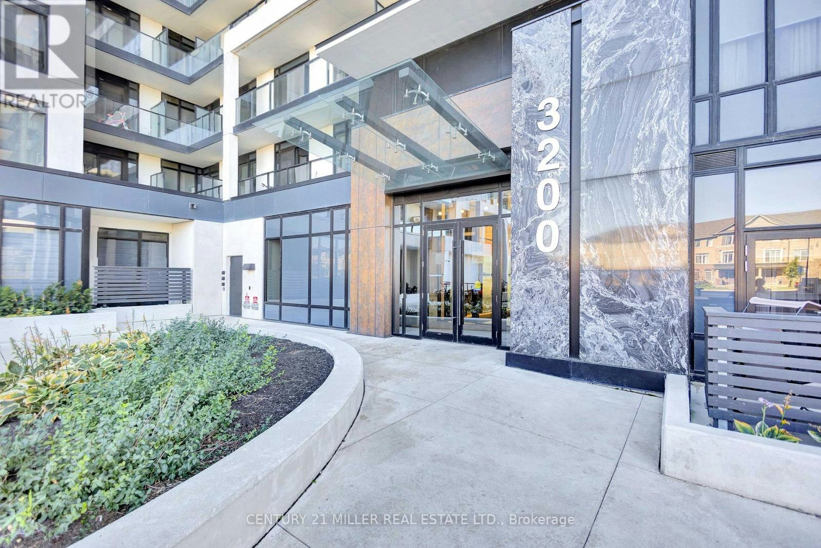 721-3200 William Coltson Avenue, Oakville, ON, L6H 7W6