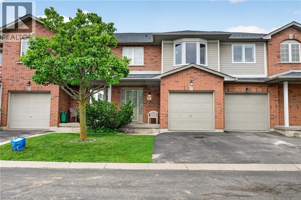 77-800 Paramount Drive, Hamilton, ON, L8J 3V9
