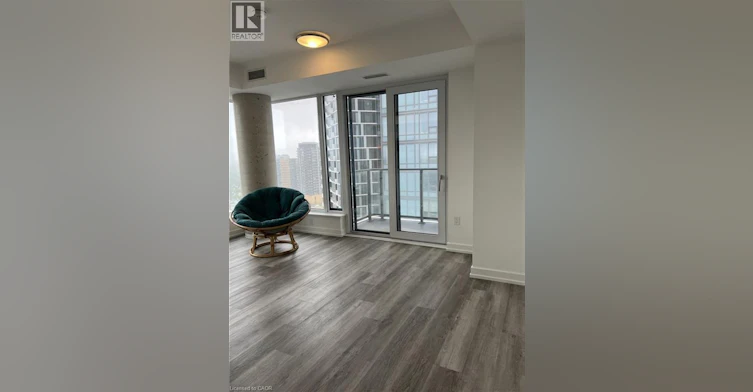 5 Wellington Street, Kitchener, ON, N2G 0E3 - 10