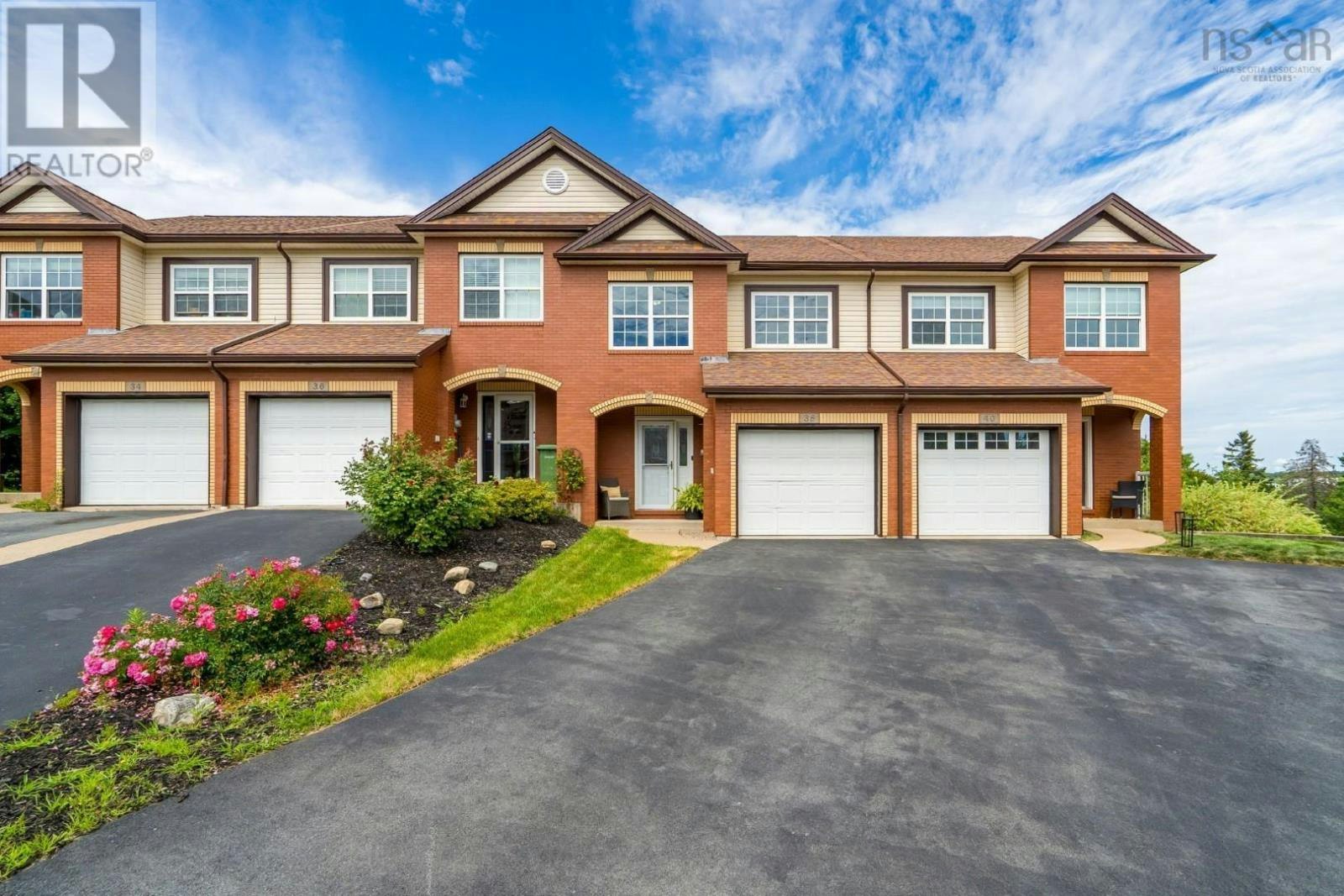 38 Coldstream Run, Dartmouth, NS, B2W 0A3