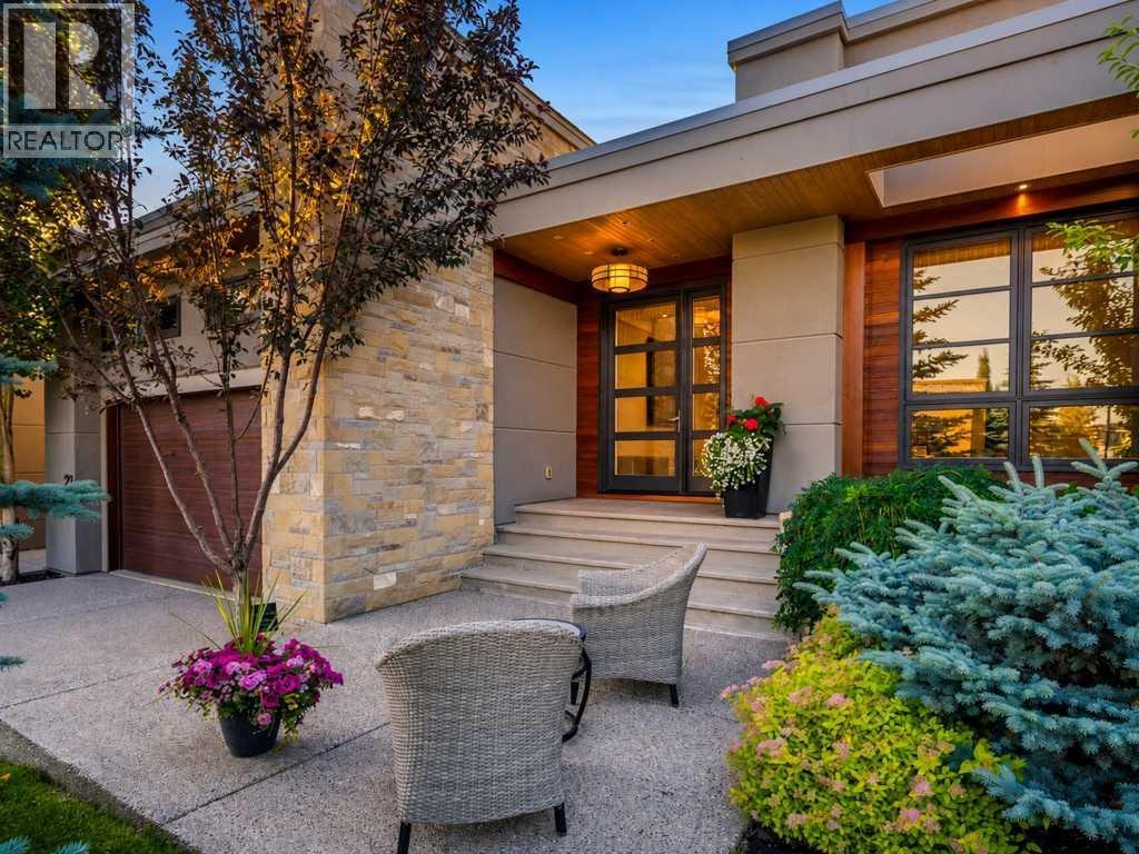22 Aspen Ridge Square SW, Calgary, AB, T3H 1V2