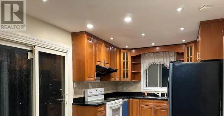 53 Aberfeldy Crescent, Markham, ON, L3T 4C1