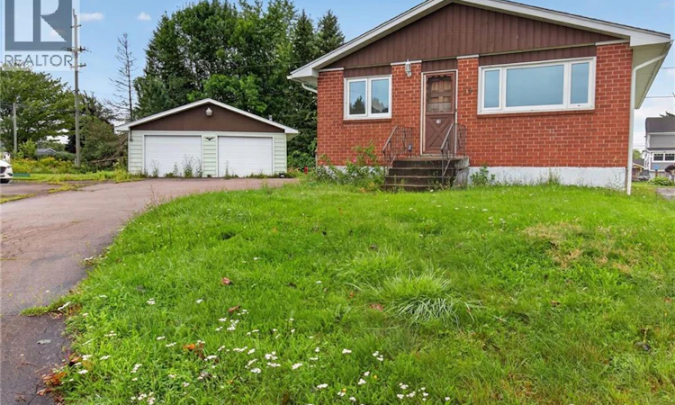 15 Springdale Court