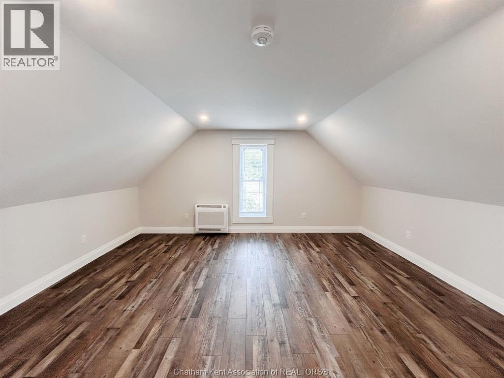 247 Selkirk Street, Chatham-Kent, ON, N7L 1Z5 - 9