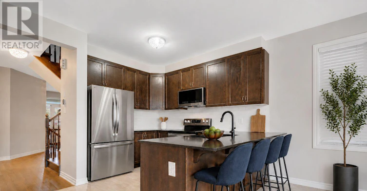 109 Falabella Street, Ottawa, ON, K2S 0X7 - 8