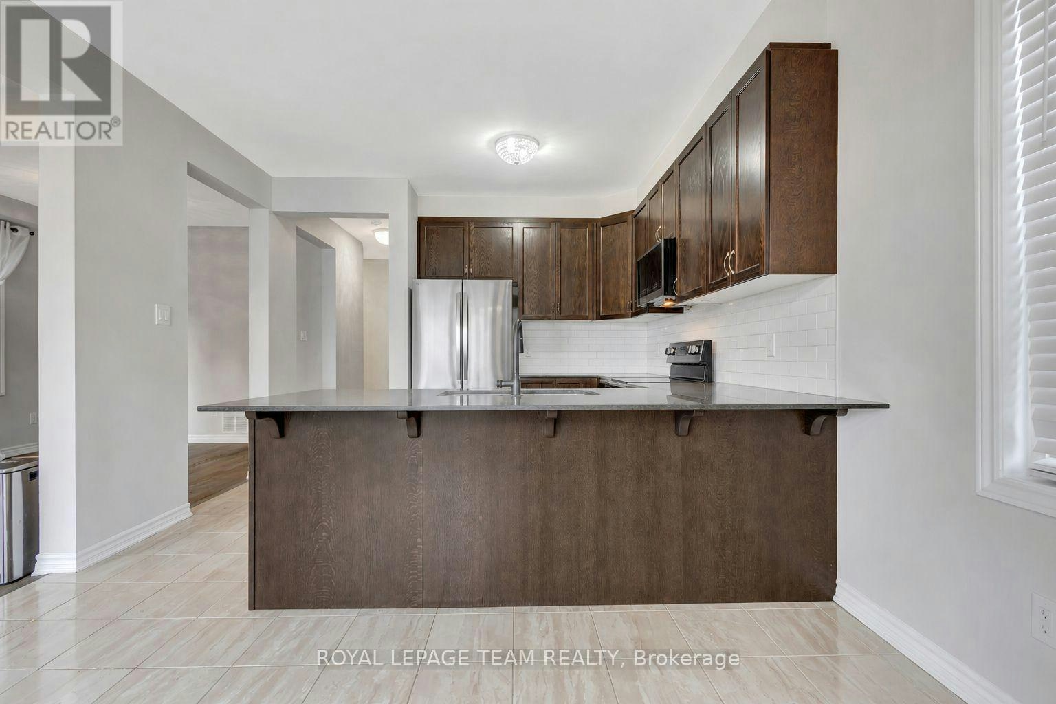 109 Falabella Street, Ottawa, ON, K2S 0X7 - 11