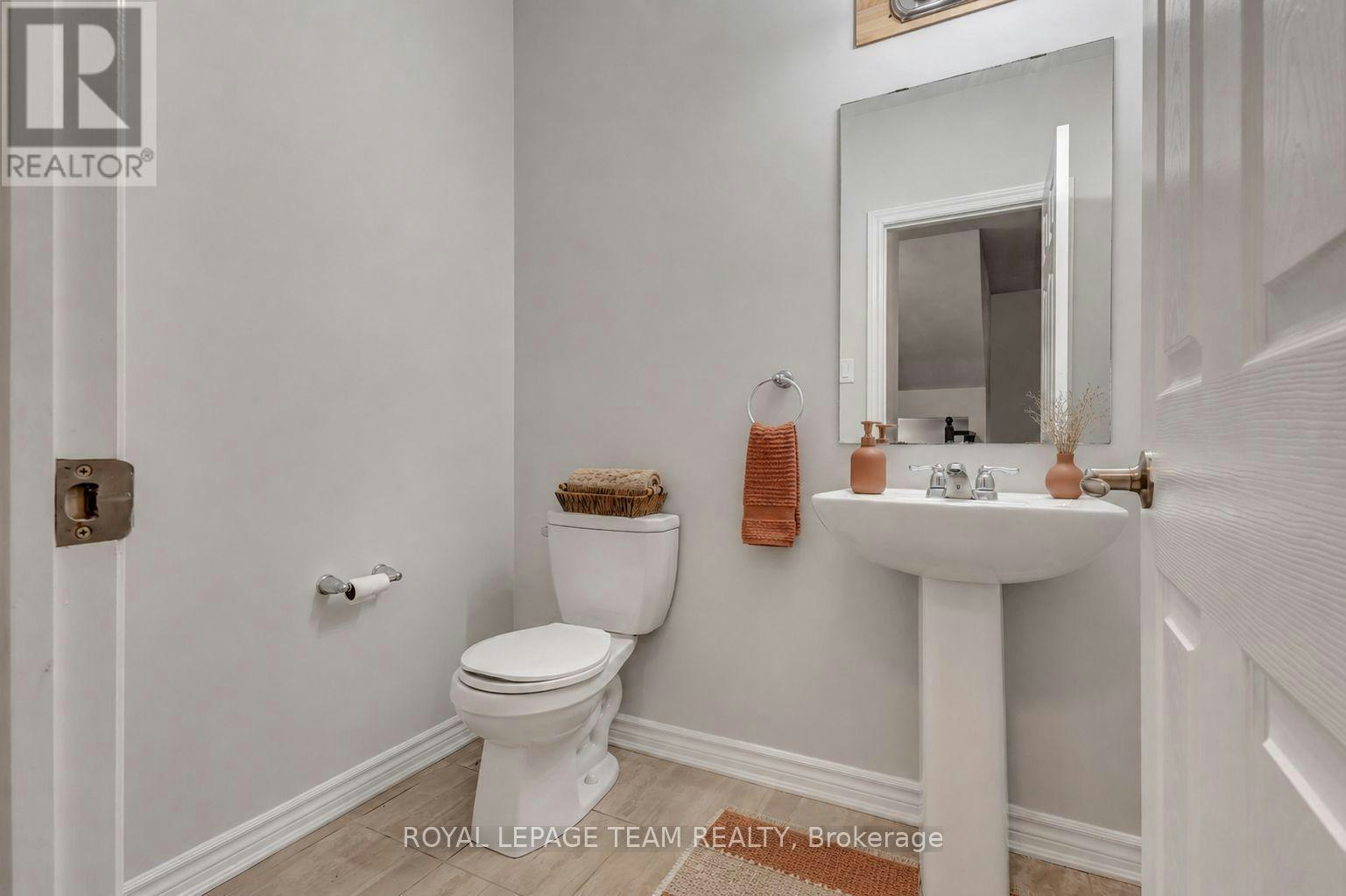 109 Falabella Street, Ottawa, ON, K2S 0X7 - 4
