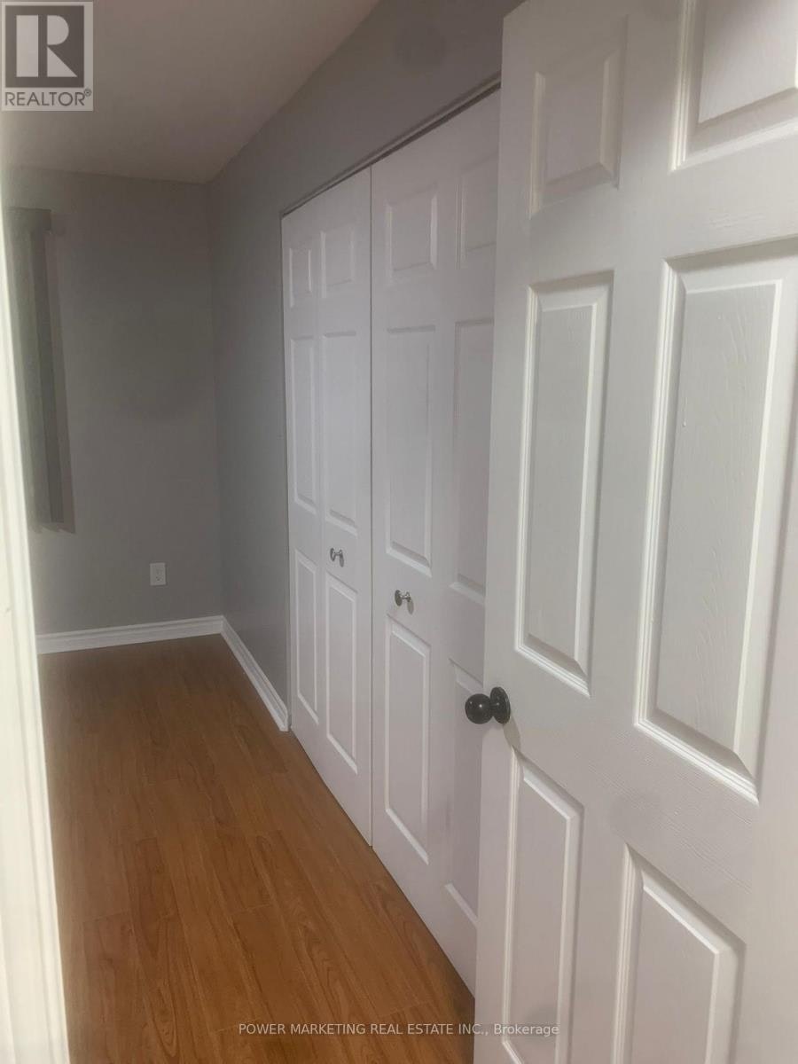 100-902 Notre Dame Street, Russell, ON, K0A 1W0 - 4