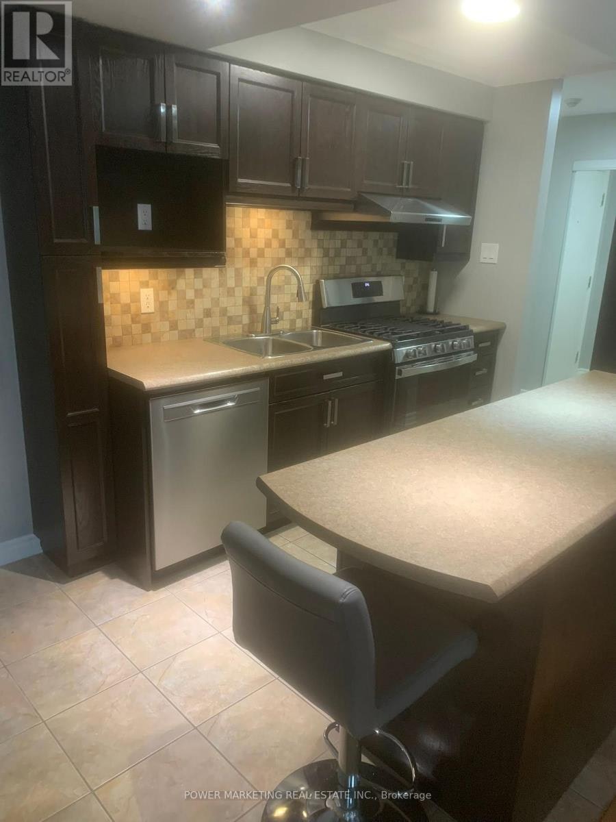 100-902 Notre Dame Street, Russell, ON, K0A 1W0 - 7
