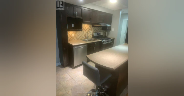 100-902 Notre Dame Street, Russell, ON, K0A 1W0 - 7