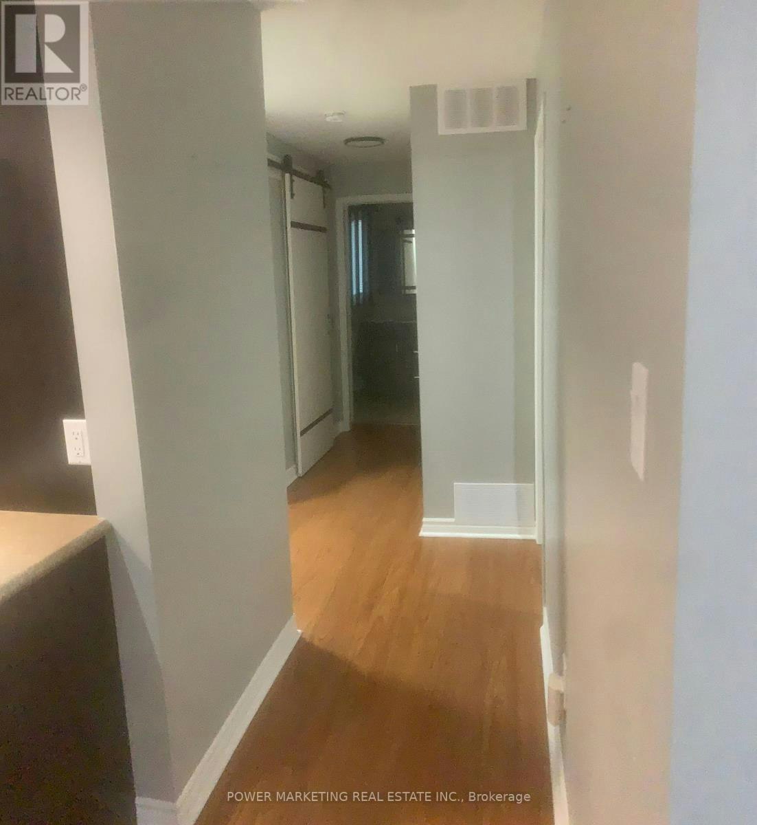 100-902 Notre Dame Street, Russell, ON, K0A 1W0 - 8