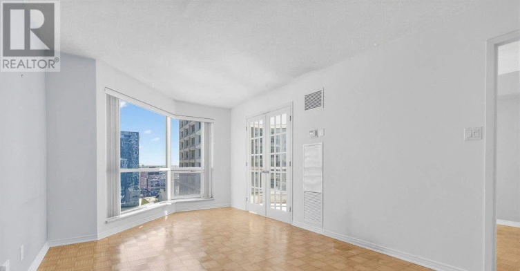 2910-10 Yonge Street, Toronto, ON, M5E 1R4 - 8