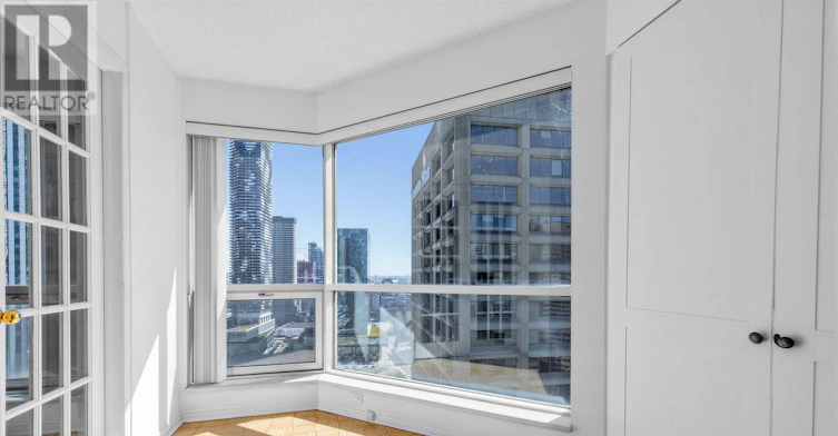 2910-10 Yonge Street, Toronto, ON, M5E 1R4 - 13