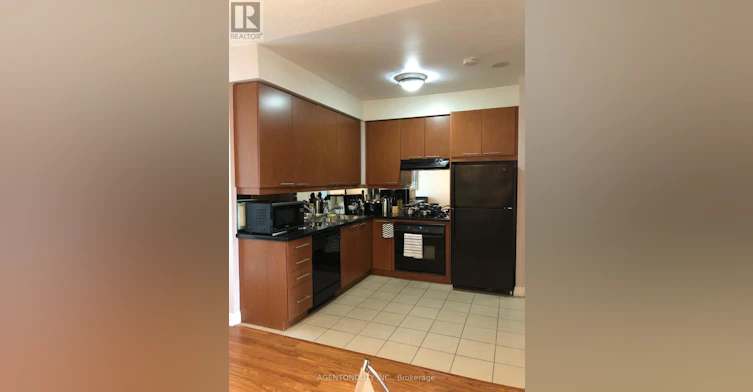 701-1121 Bay Street, Toronto, ON, M5S 3L9 - 2