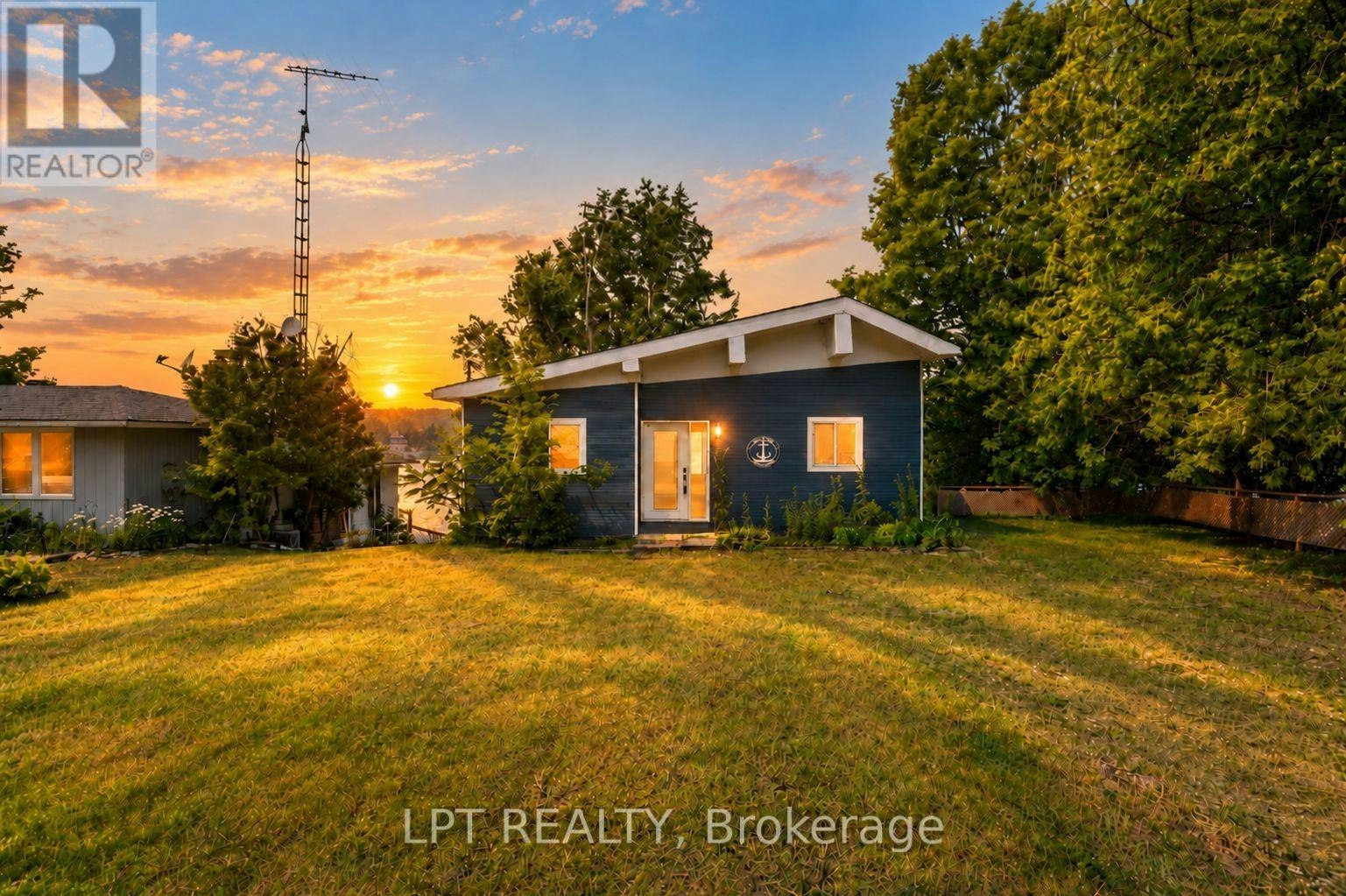 47 Moon Point Drive, Oro-Medonte, ON, L3V 0R8
