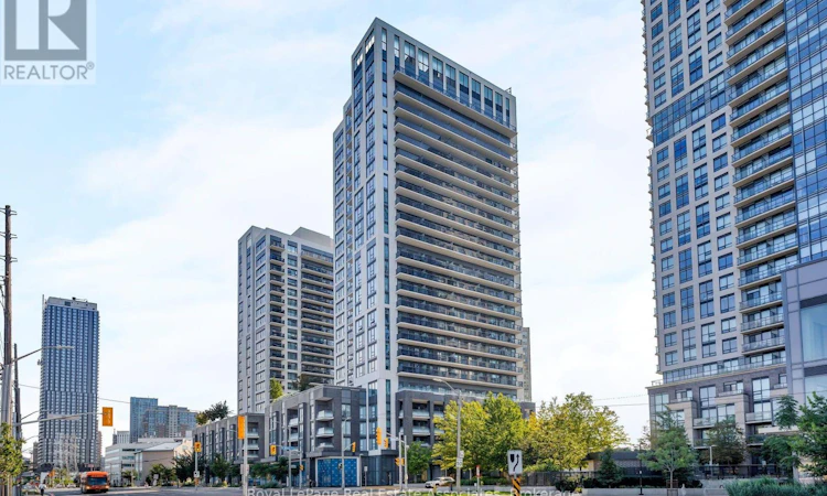 602-30 Samuel Wood Way
