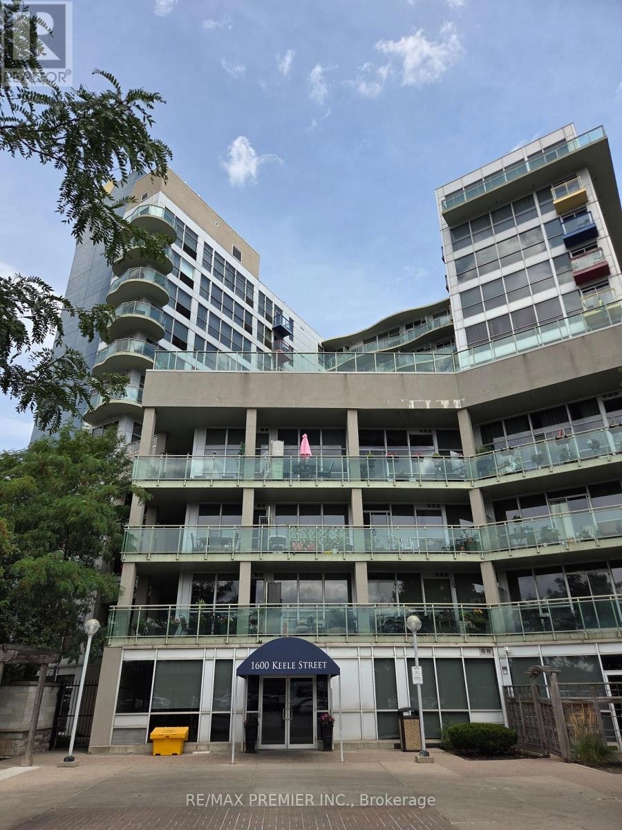 819-1600 Keele Street, Toronto, ON, M6N 5J1 - 2