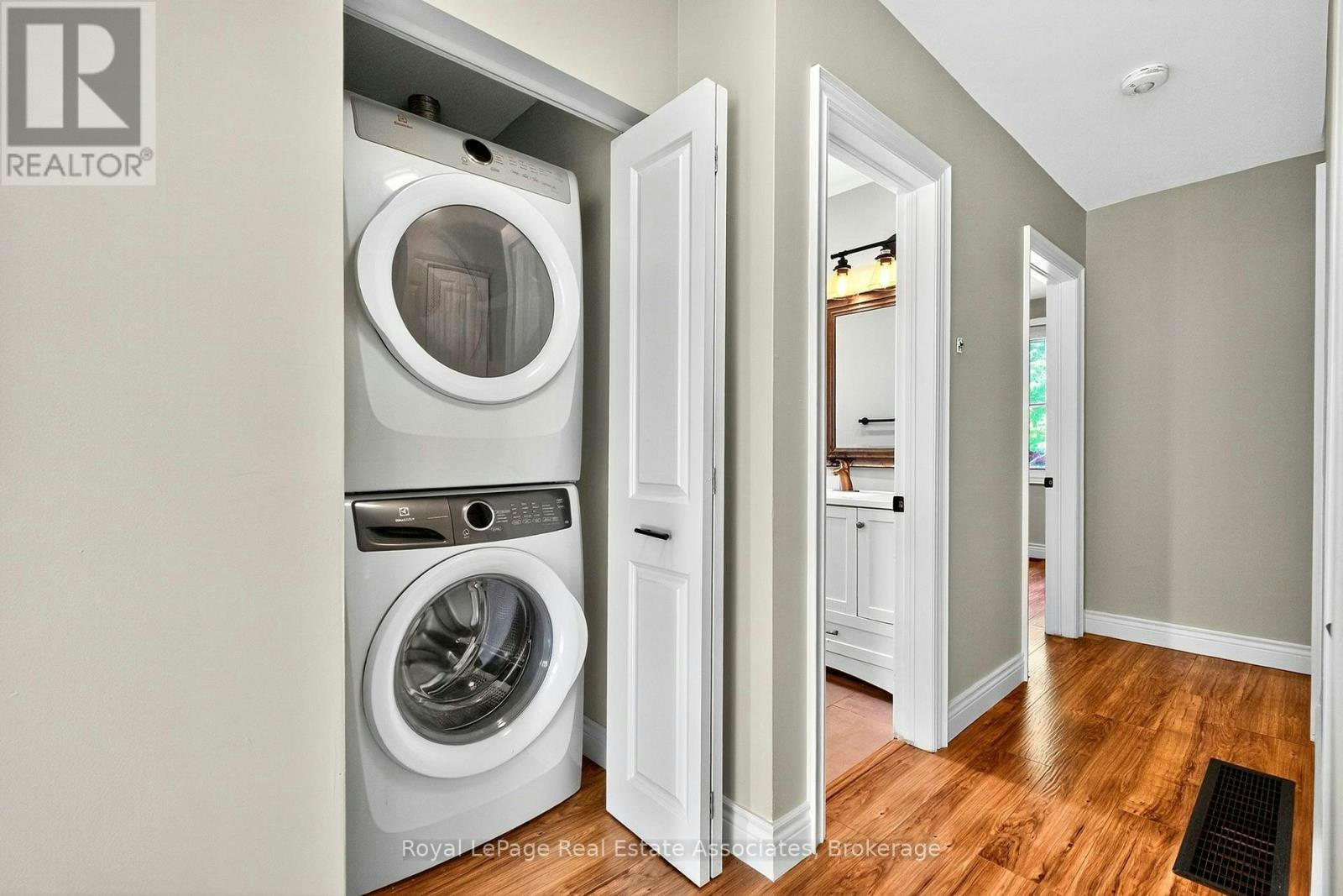 UPPER-312 45th Street EAST, Hamilton, ON, L8T 3K8 - 19