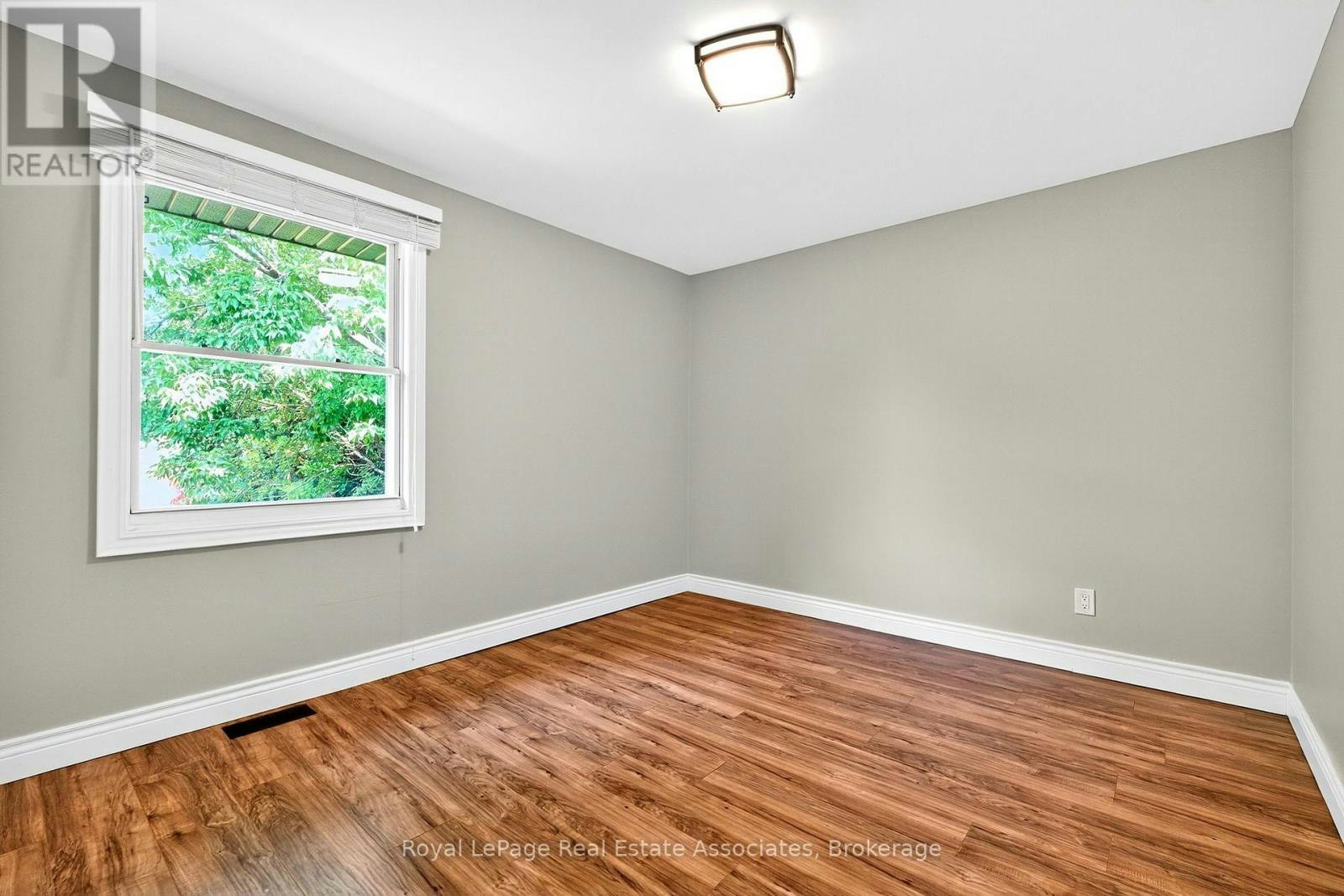 UPPER-312 45th Street EAST, Hamilton, ON, L8T 3K8 - 15