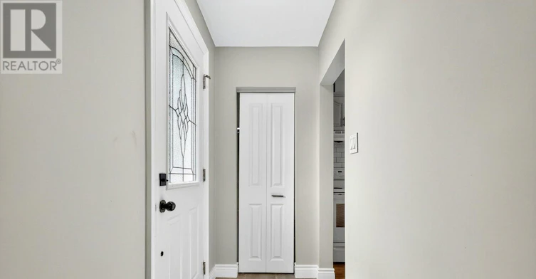 UPPER-312 45th Street EAST, Hamilton, ON, L8T 3K8 - 5