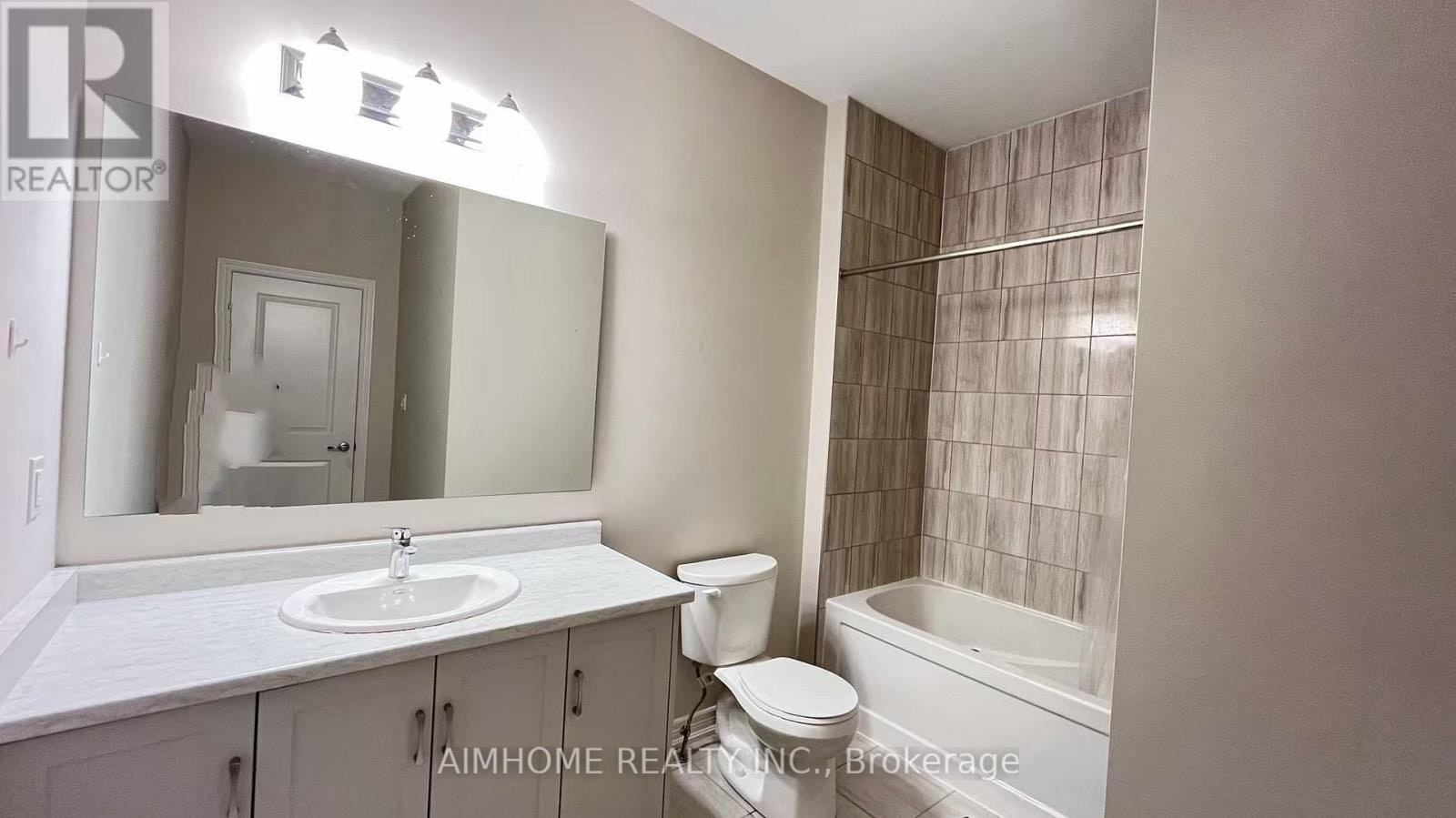 24 Noah Common, St. Catharines, ON, L2P 0G1 - 10