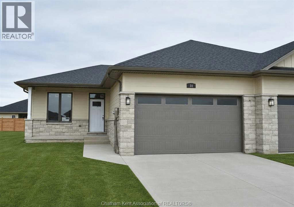 33 Duskridge Road, Chatham-Kent, ON, N7L 0G7