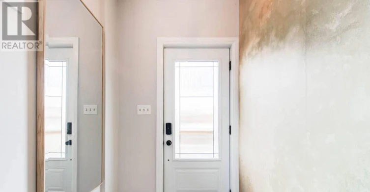 5-291 Stewart Street, Peterborough, ON, K9J 3N2 - 3