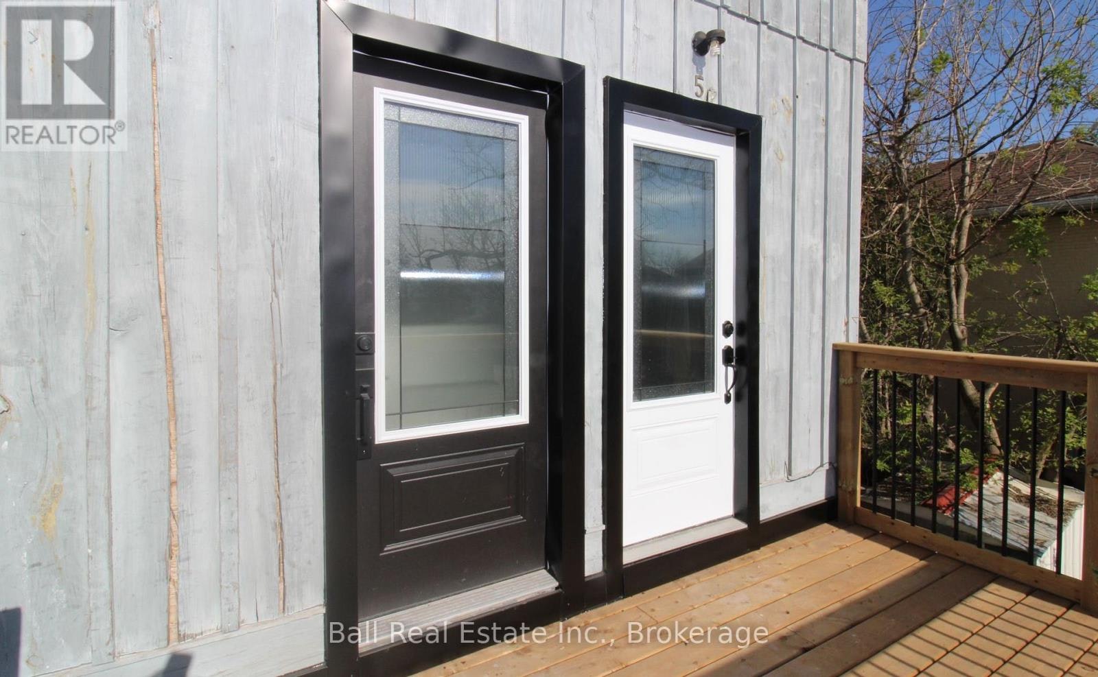 5-291 Stewart Street, Peterborough, ON, K9J 3N2