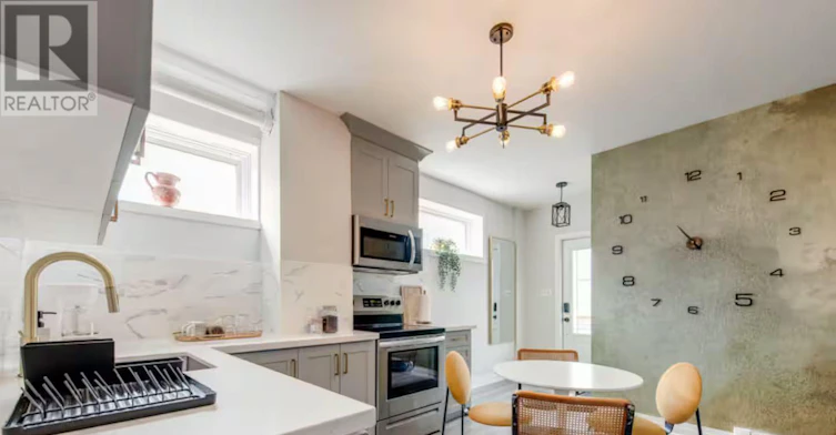 5-291 Stewart Street, Peterborough, ON, K9J 3N2 - 4