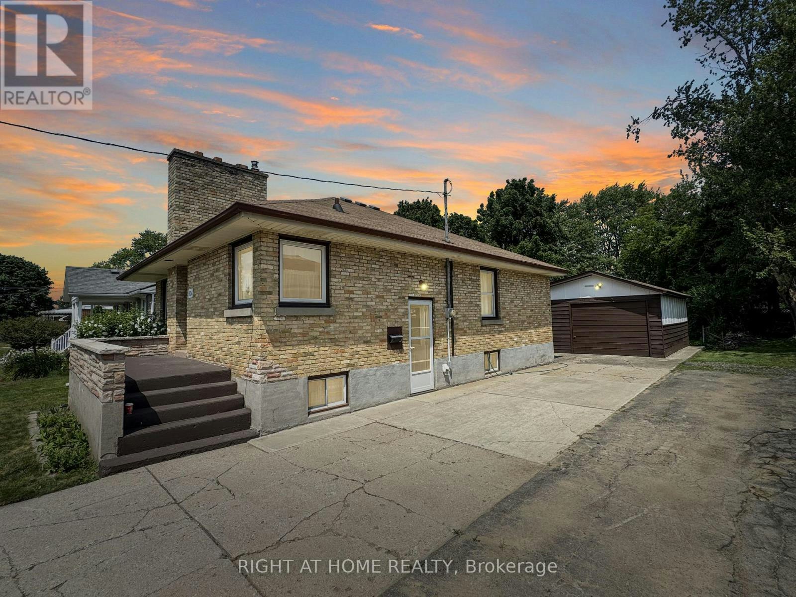 326 Avondale Road, London, ON, N5W 5B3