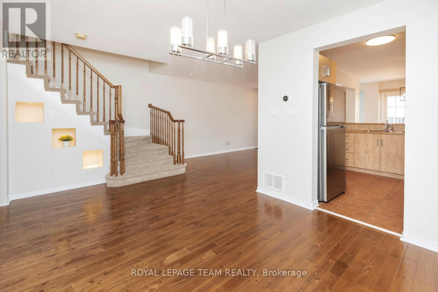 25 Kirkstone Private, Ottawa, ON, K2J 5E7 - 9