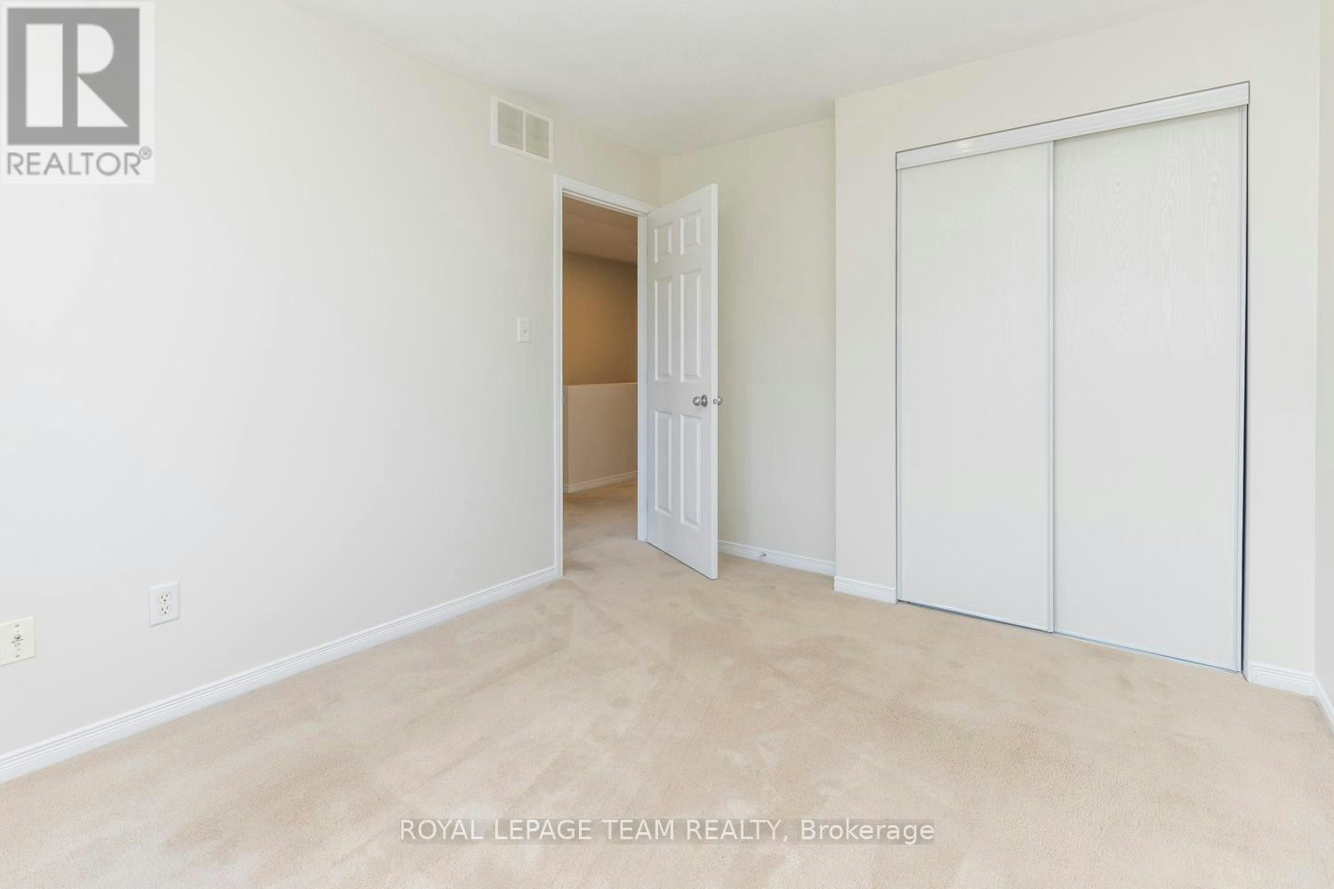 25 Kirkstone Private, Ottawa, ON, K2J 5E7 - 40