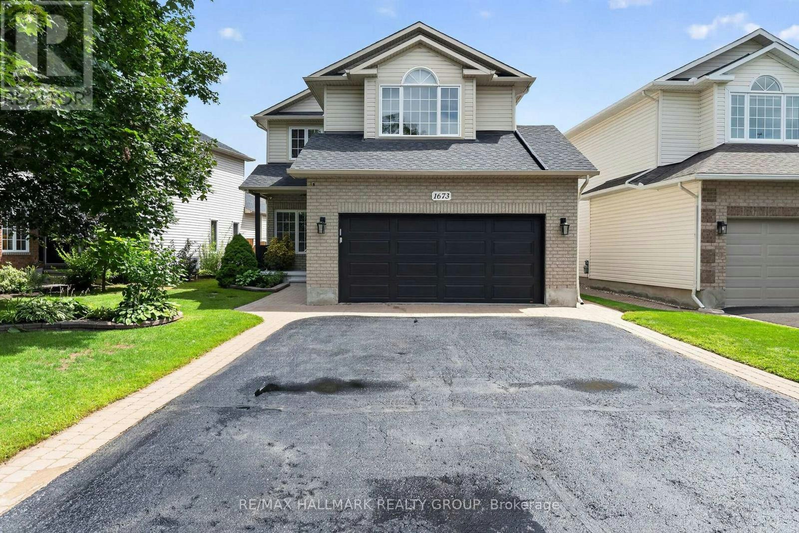 1673 Neptune Way, Ottawa, ON, K4A 4L3