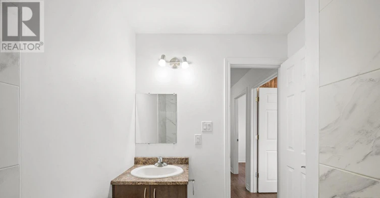 253 Deschamps Avenue, Ottawa, ON, K1L 5Z2 - 13