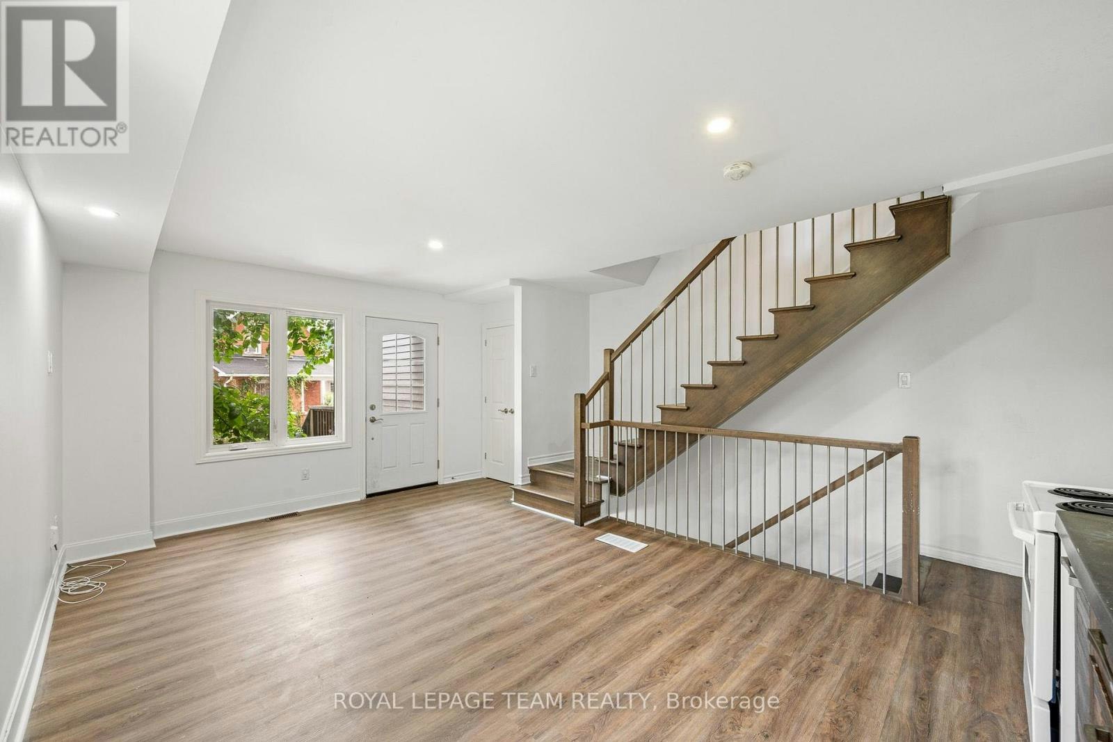 253 Deschamps Avenue, Ottawa, ON, K1L 5Z2 - 7