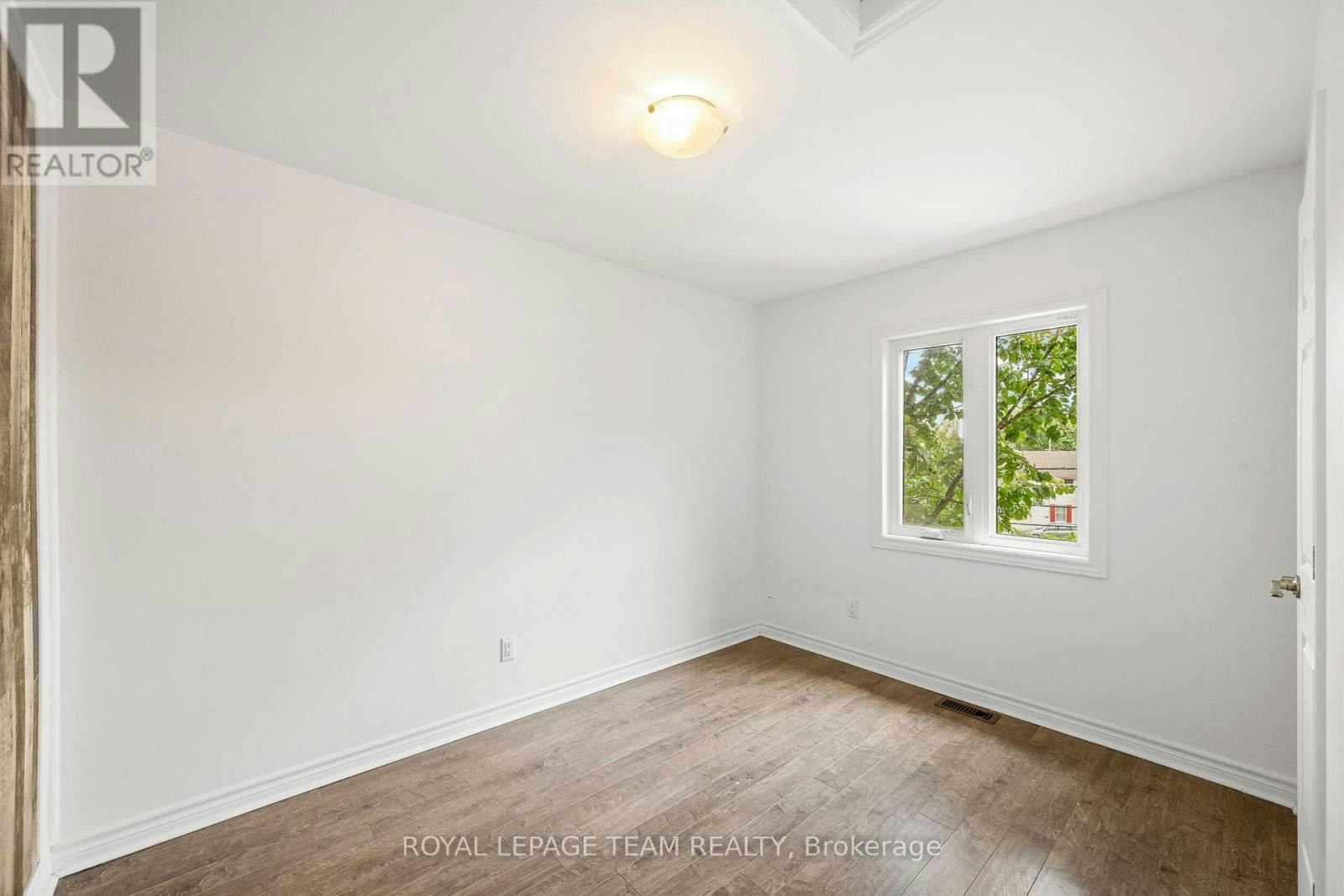 253 Deschamps Avenue, Ottawa, ON, K1L 5Z2 - 12