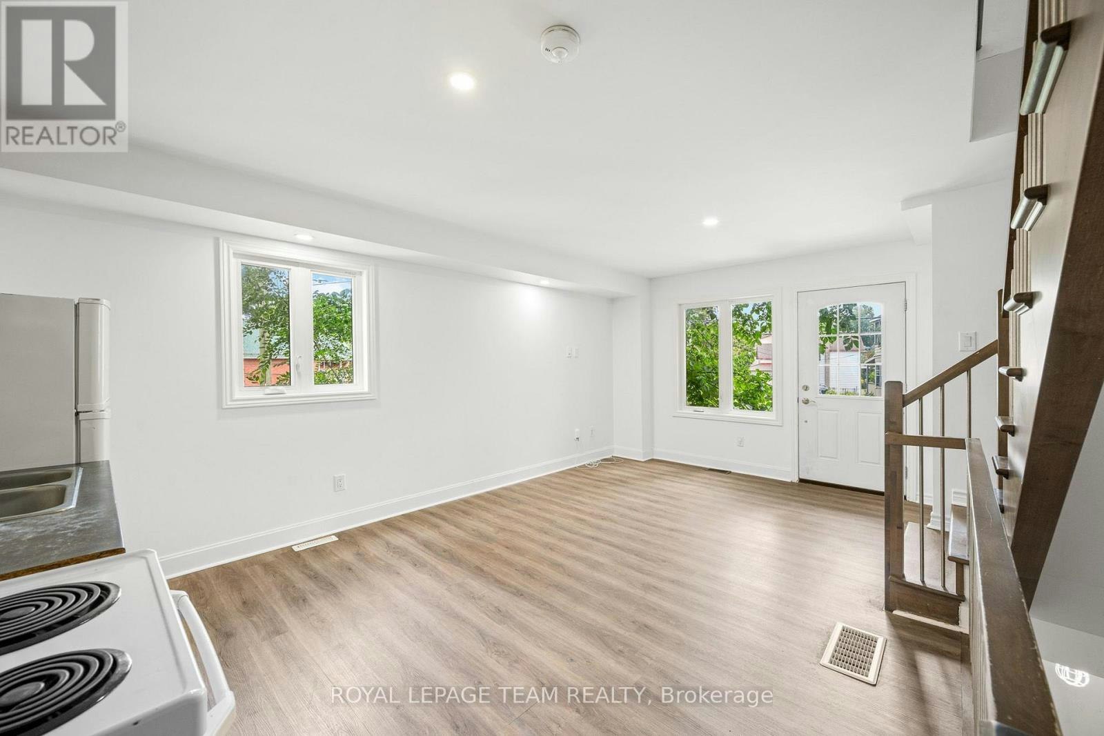 253 Deschamps Avenue, Ottawa, ON, K1L 5Z2 - 6