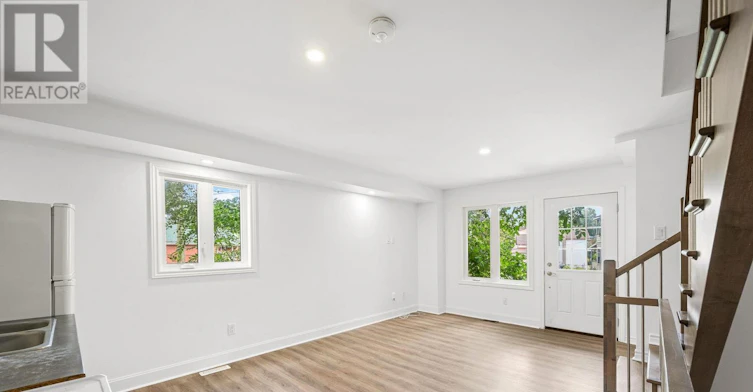 253 Deschamps Avenue, Ottawa, ON, K1L 5Z2 - 6