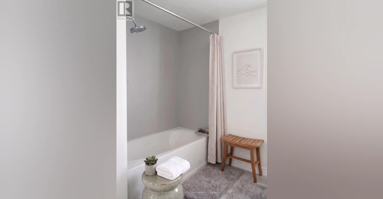 5-14 Wagon Lane E, Barrie, ON, L9J 0V1 - 7