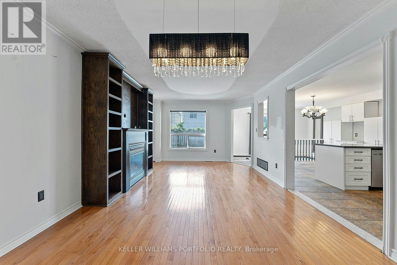1023 Roseheath Street, Oshawa, ON, L1K 2P9 - 9