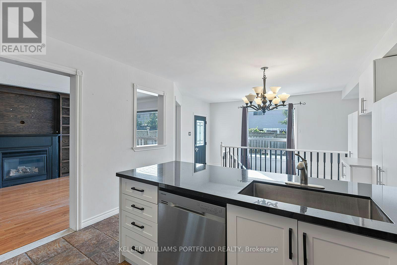 1023 Roseheath Street, Oshawa, ON, L1K 2P9 - 16