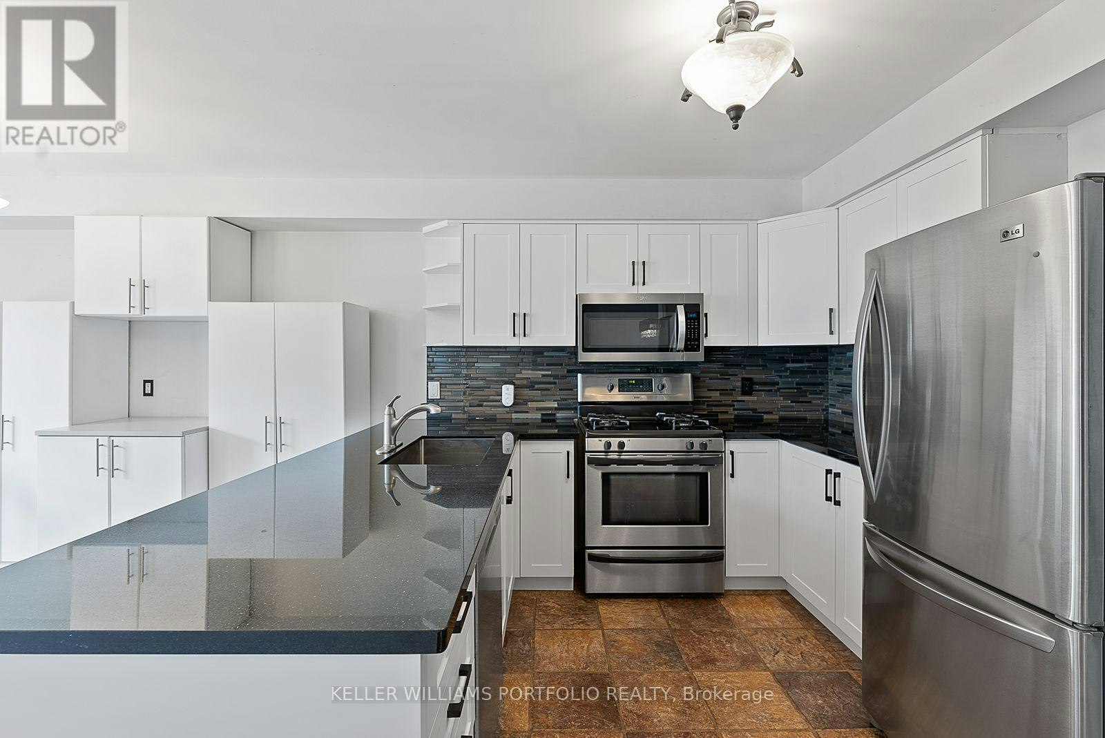 1023 Roseheath Street, Oshawa, ON, L1K 2P9 - 15