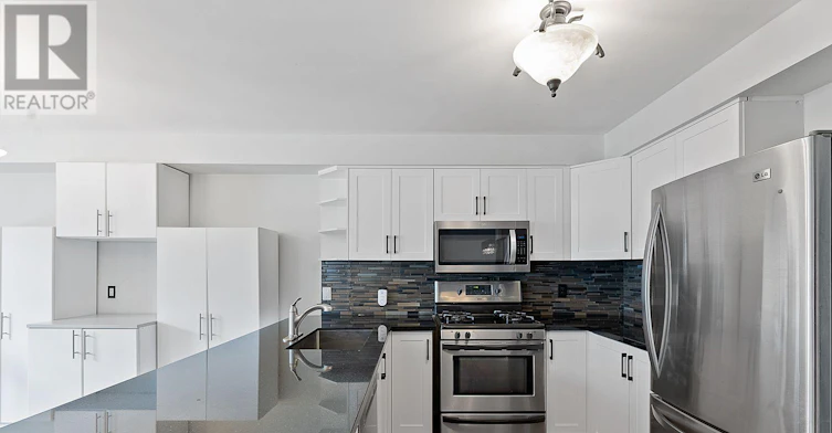 1023 Roseheath Street, Oshawa, ON, L1K 2P9 - 15