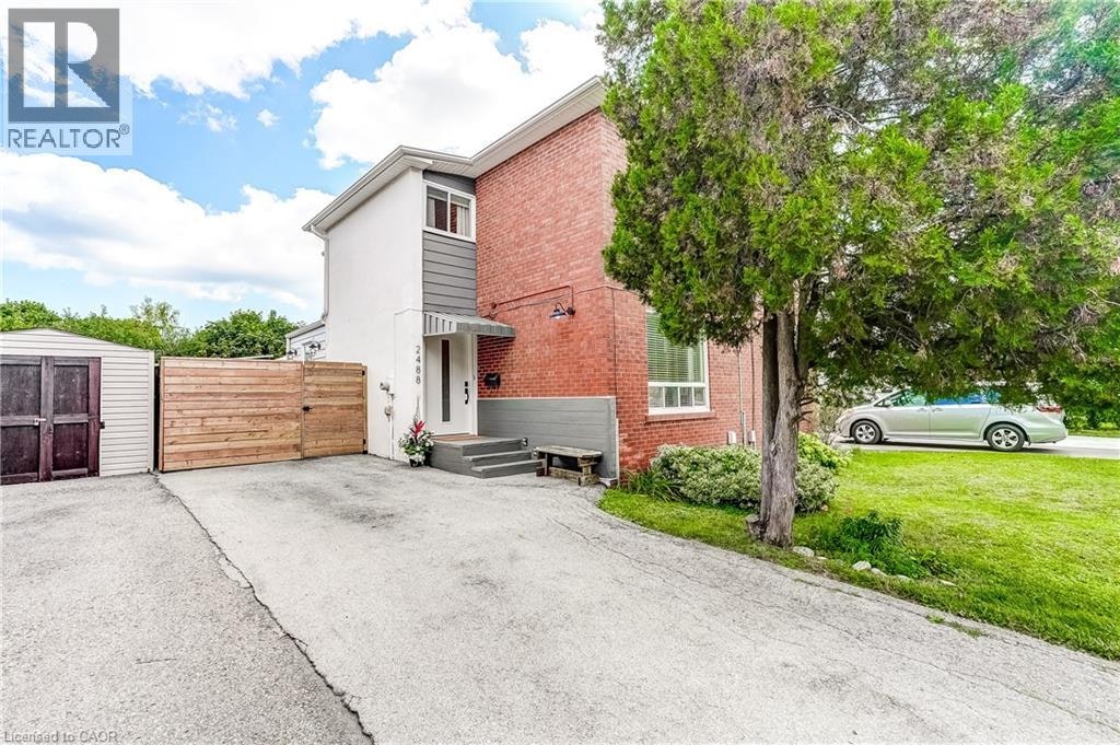 2488 Brookhurst Road W, Mississauga, ON, L5J 1R3