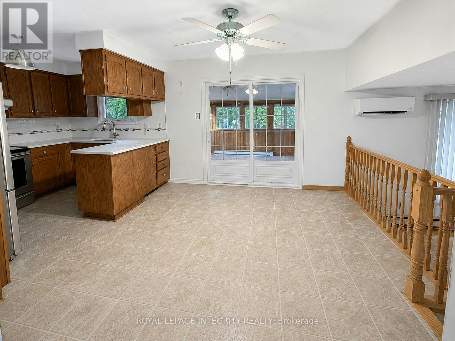 577 Lynwood Drive, Cornwall, ON, K6H 5W7 - 4