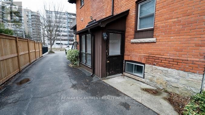 BSMNT-2177 Lakeshore Road, Burlington, ON, L7R 1A5 - 10