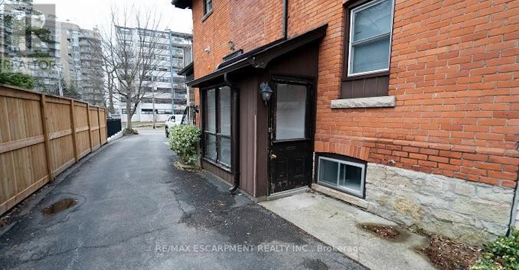 BSMNT-2177 Lakeshore Road, Burlington, ON, L7R 1A5 - 10