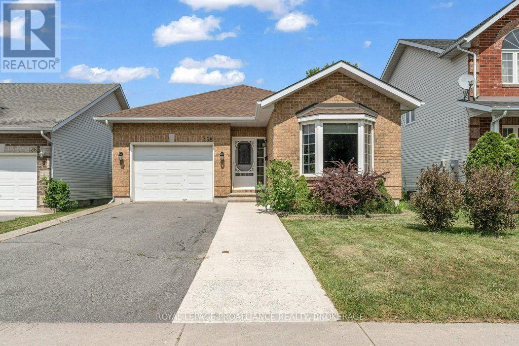138 Dalgleish Avenue, Kingston, ON, K7K 7E3