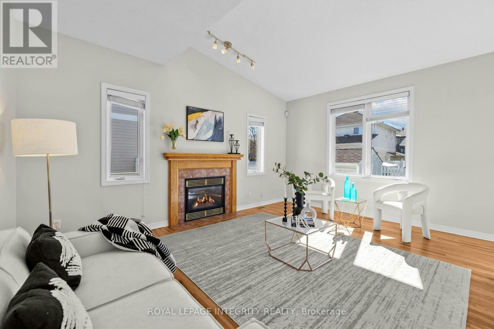 4 Tamarack Place N, Ottawa, ON, K2J 4R3 - 7