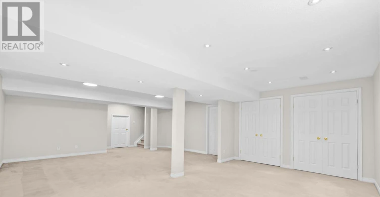 4 Tamarack Place N, Ottawa, ON, K2J 4R3 - 32